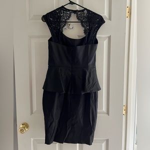Cache size 6 women’s dress black
